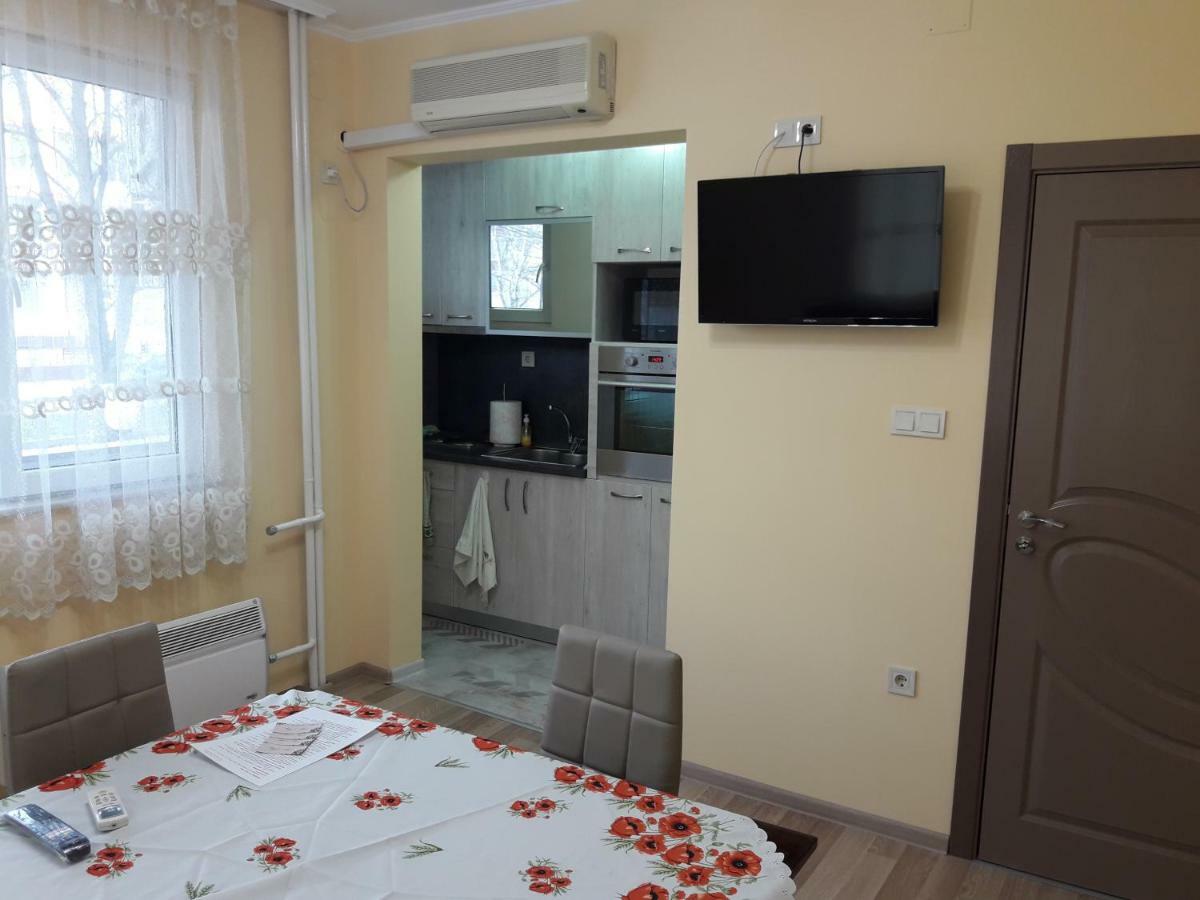 Apart Magic Kŭrdzhali Dış mekan fotoğraf